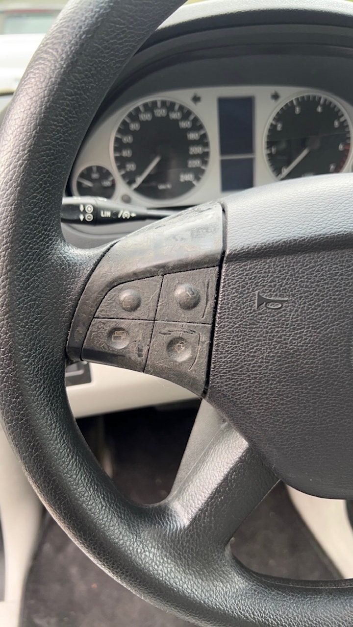 Nettoyage intérieur voiture par HSB Nettoyage